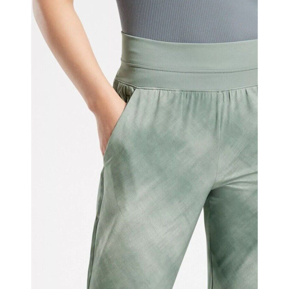 ATHLETA Crop Pants Womens 14 Nolita Slim Tapered Printed Minimalistic Grey Green - Picture 8 of 16